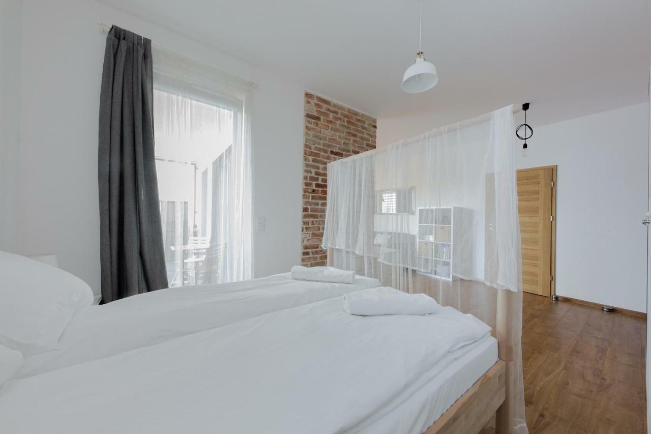 Shortstaypoland Marymoncka Varsavia Esterno foto